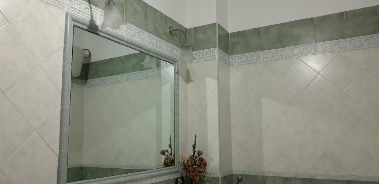B&B Olympo Salerno Exteriör bild