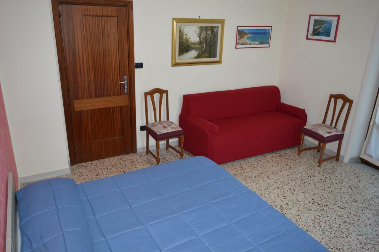 B&B Olympo Salerno Exteriör bild