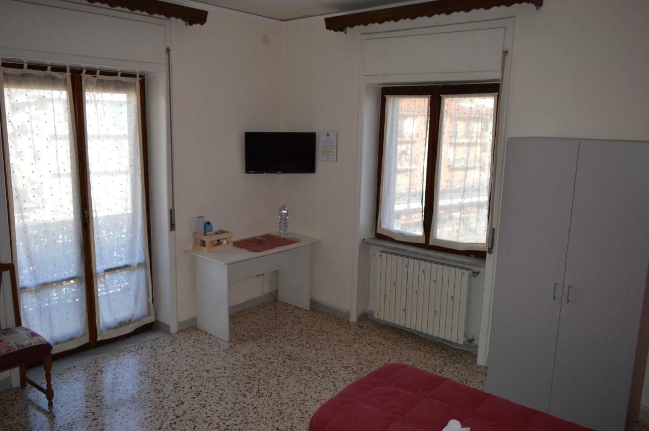 B&B Olympo Salerno Exteriör bild